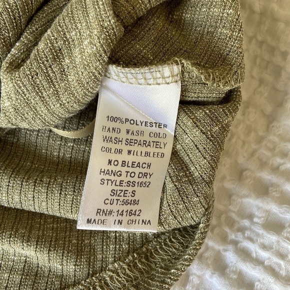 Nwt Sage Ribbed Summer Top - Small - Picture 4 of 5